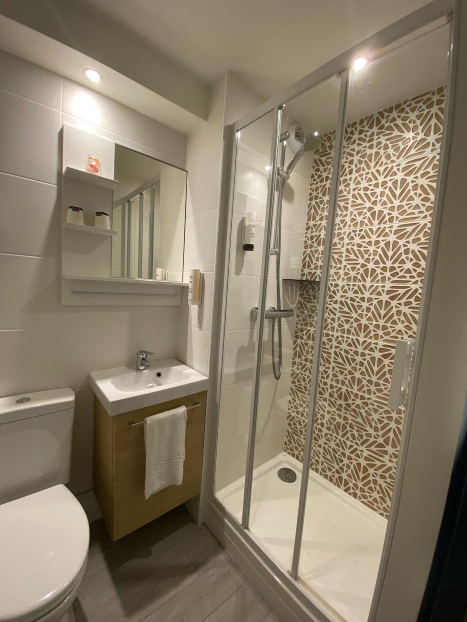 Hotel Le Pavillon De Saint-Lo - Anciennement Lunotel ภายนอก รูปภาพ